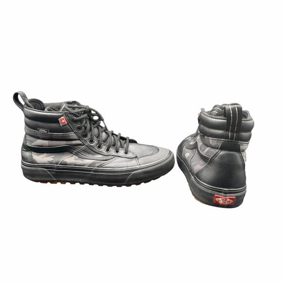 VANS Other - Vans Sk8-Hi MTE Black Camo Leather Water-Repellent Boots Men’s 10